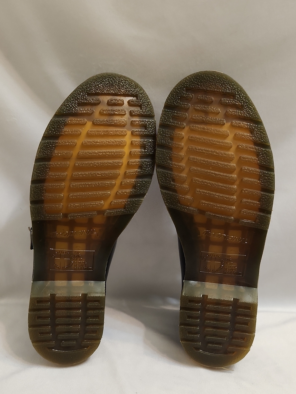 Dr. Martens 8065 Patent Leather Mary Jane Shoes - Black - Picture 7 of 11